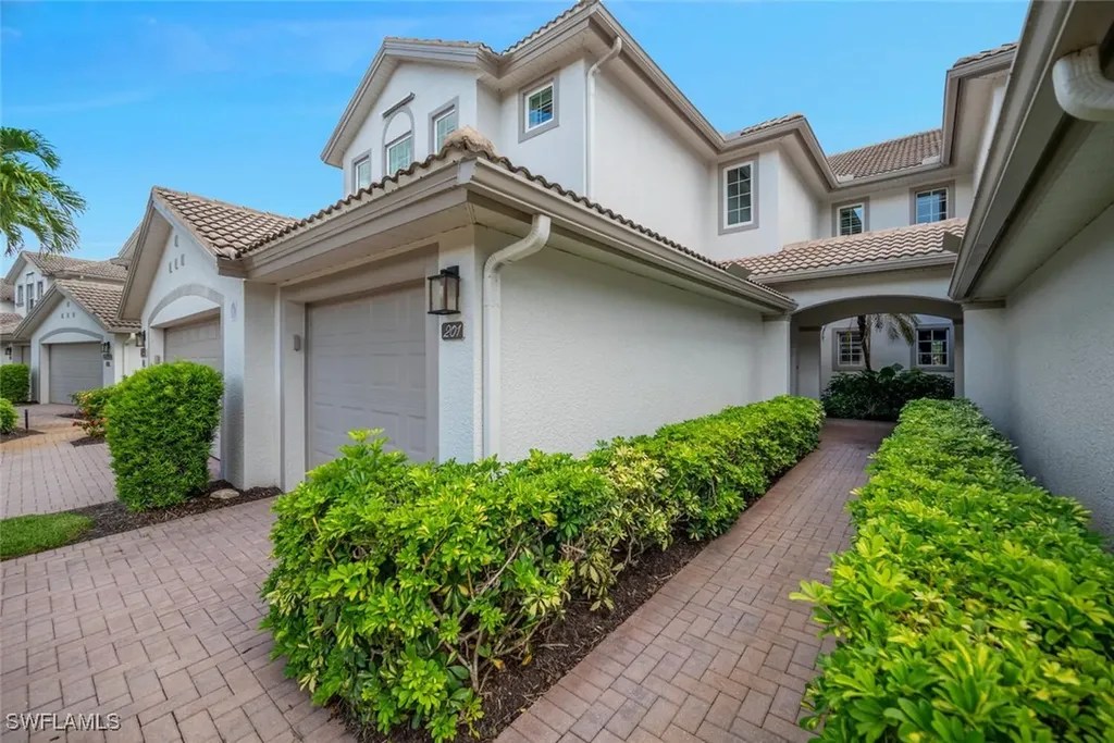 10442 Autumn Breeze Drive Estero FL 34135