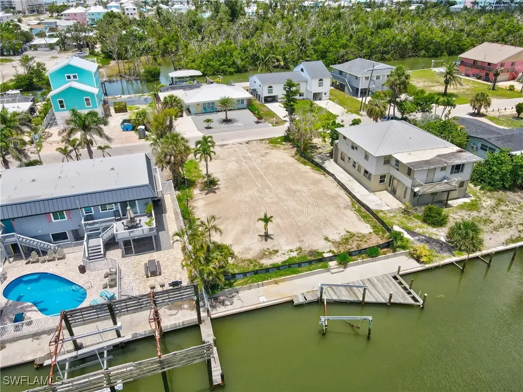 132/134 Tropical Shore Way Fort Myers Beach FL 33931