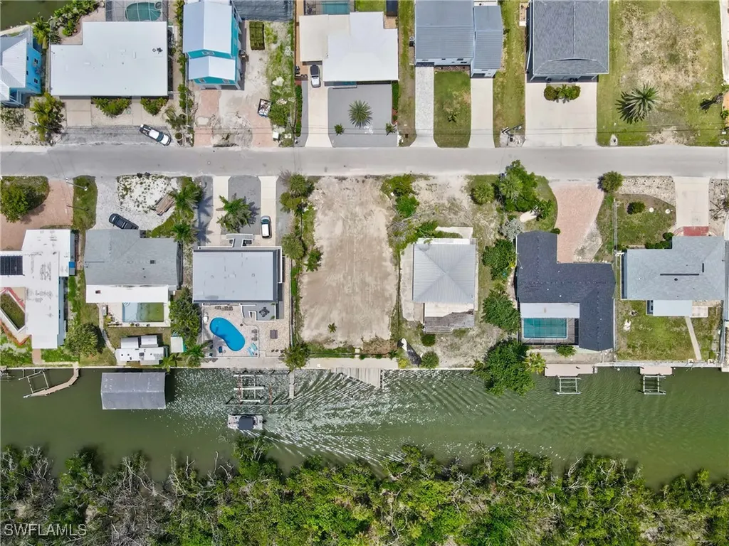 132/134 Tropical Shore Way Fort Myers Beach FL 33931