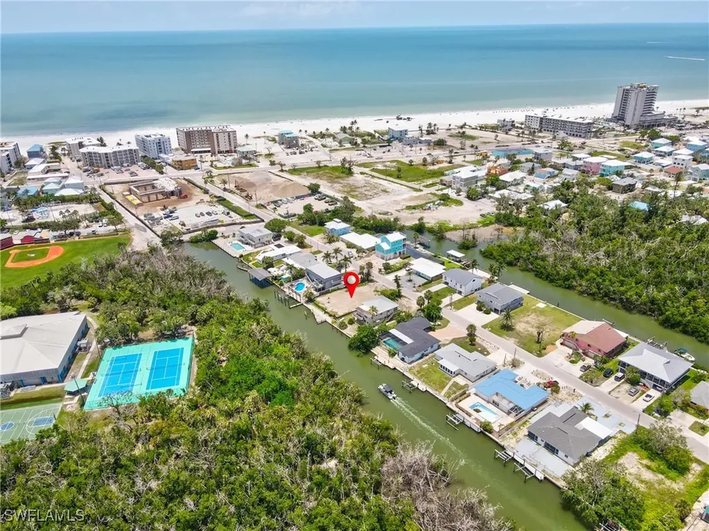 132/134 Tropical Shore Way Fort Myers Beach FL 33931