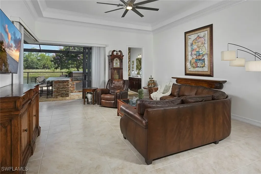 1633 Songbird Court Naples FL 34120