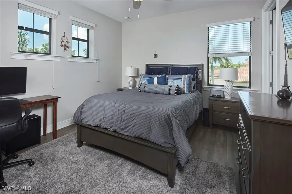 1633 Songbird Court Naples FL 34120