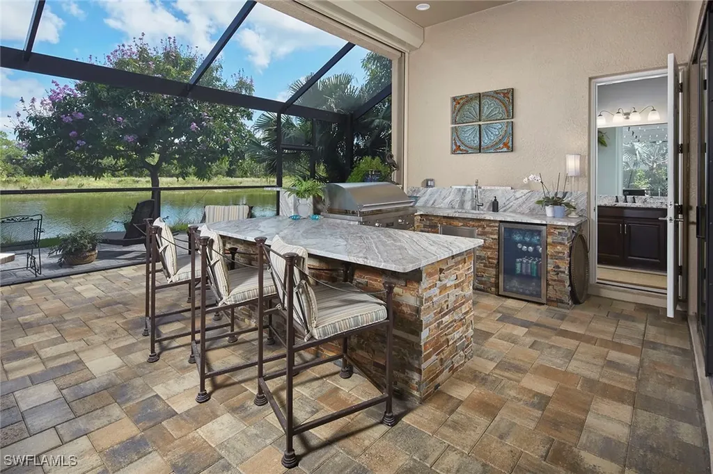 1633 Songbird Court Naples FL 34120