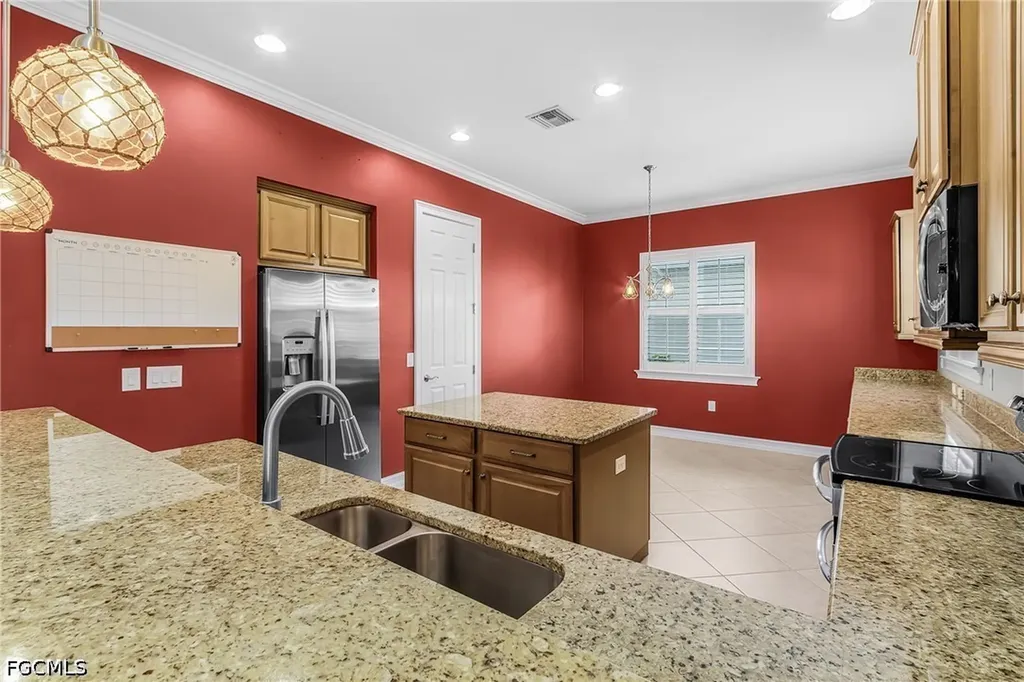 8108 Banyan Breeze Way Fort Myers FL 33908