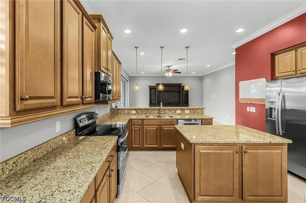8108 Banyan Breeze Way Fort Myers FL 33908