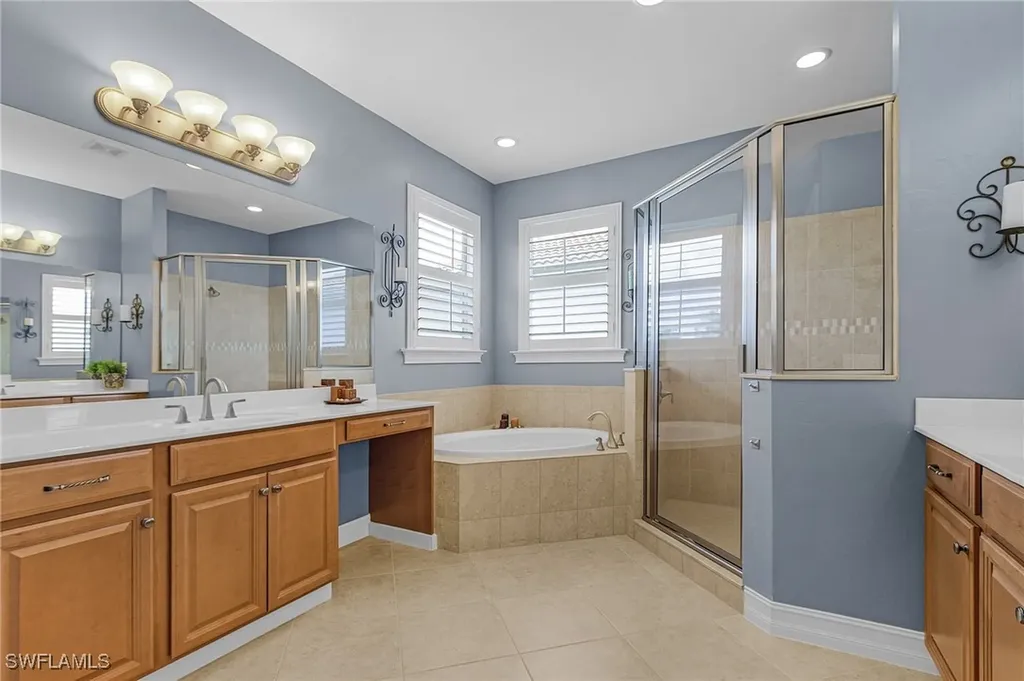 8108 Banyan Breeze Way Fort Myers FL 33908