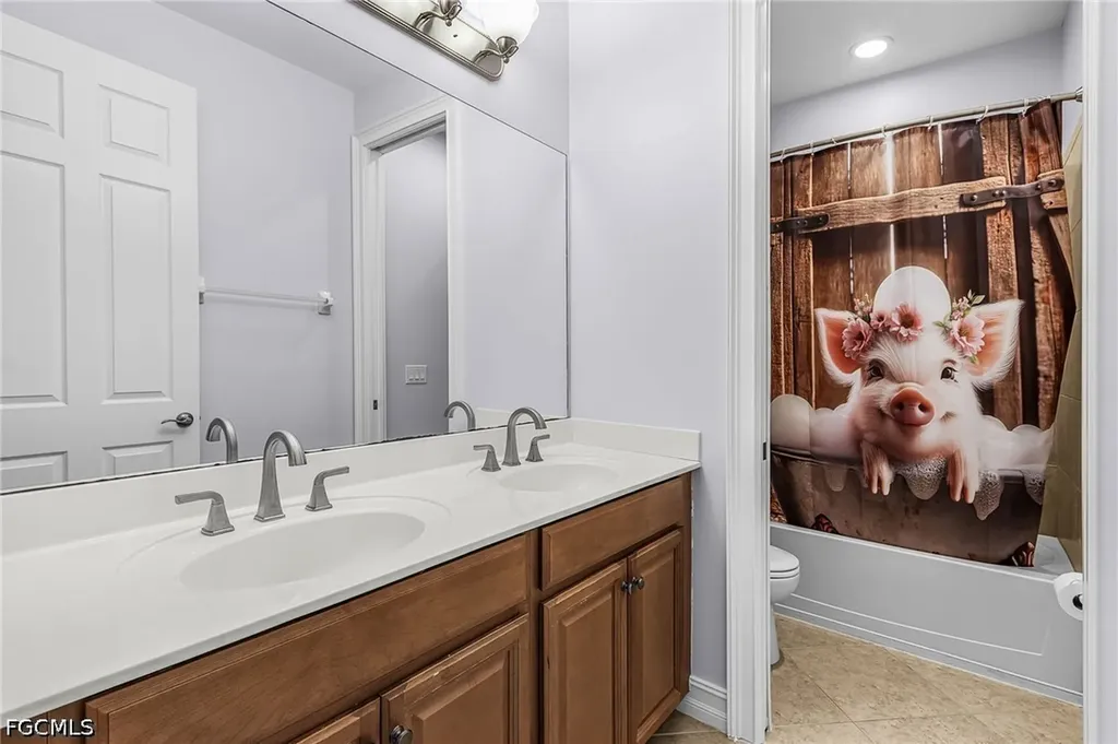 8108 Banyan Breeze Way Fort Myers FL 33908