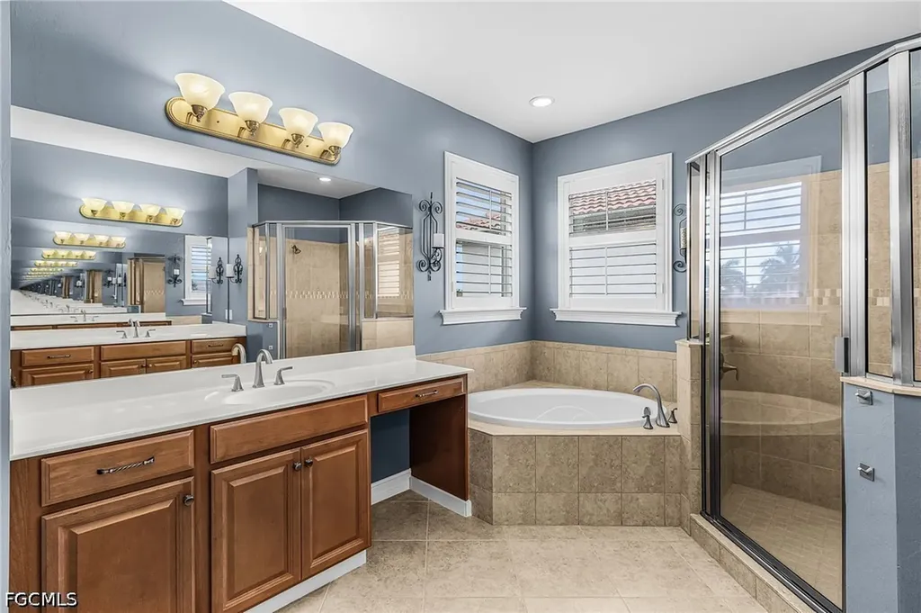 8108 Banyan Breeze Way Fort Myers FL 33908