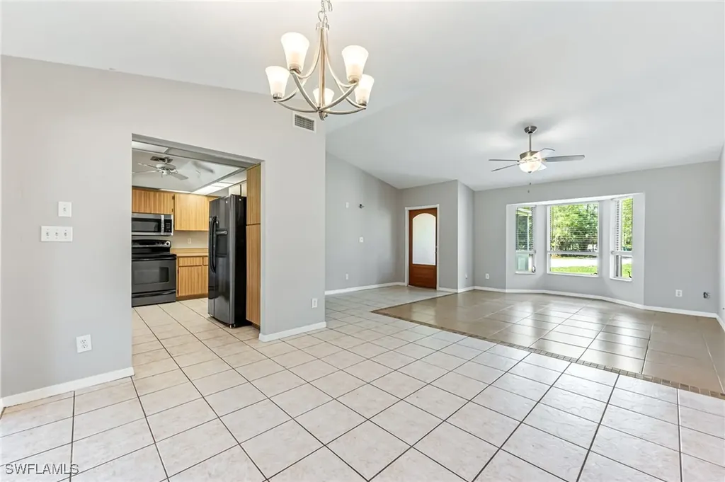 3191 Golden Gate Boulevard E Naples FL 34120