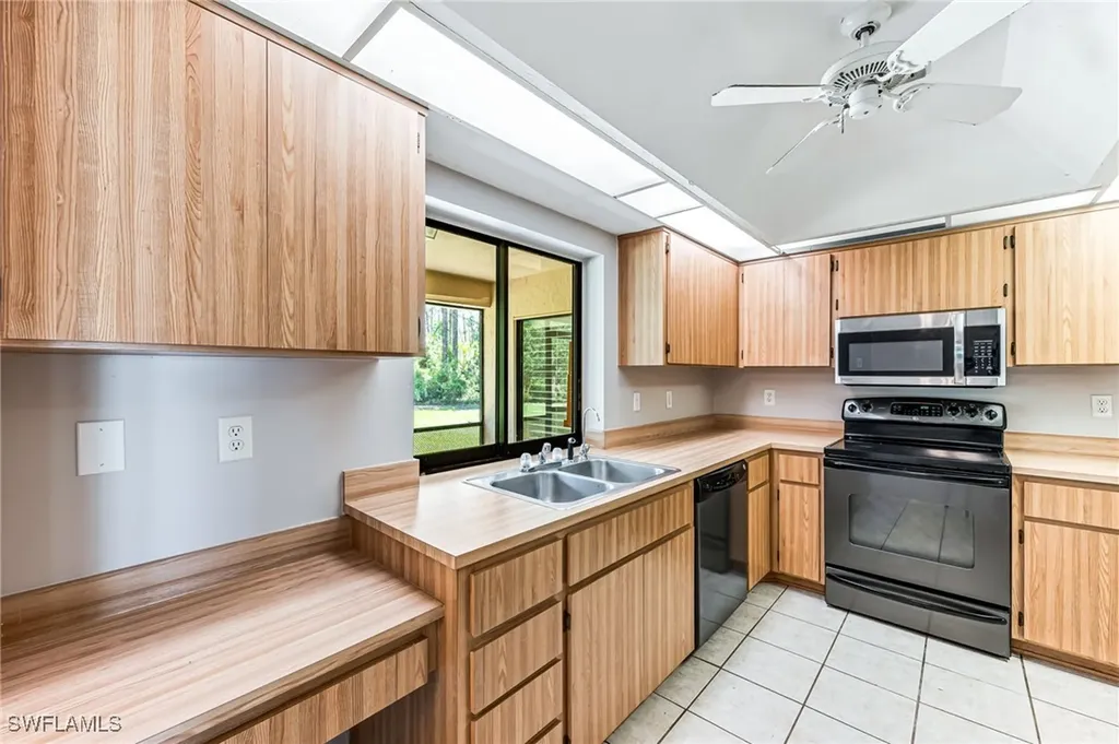3191 Golden Gate Boulevard E Naples FL 34120
