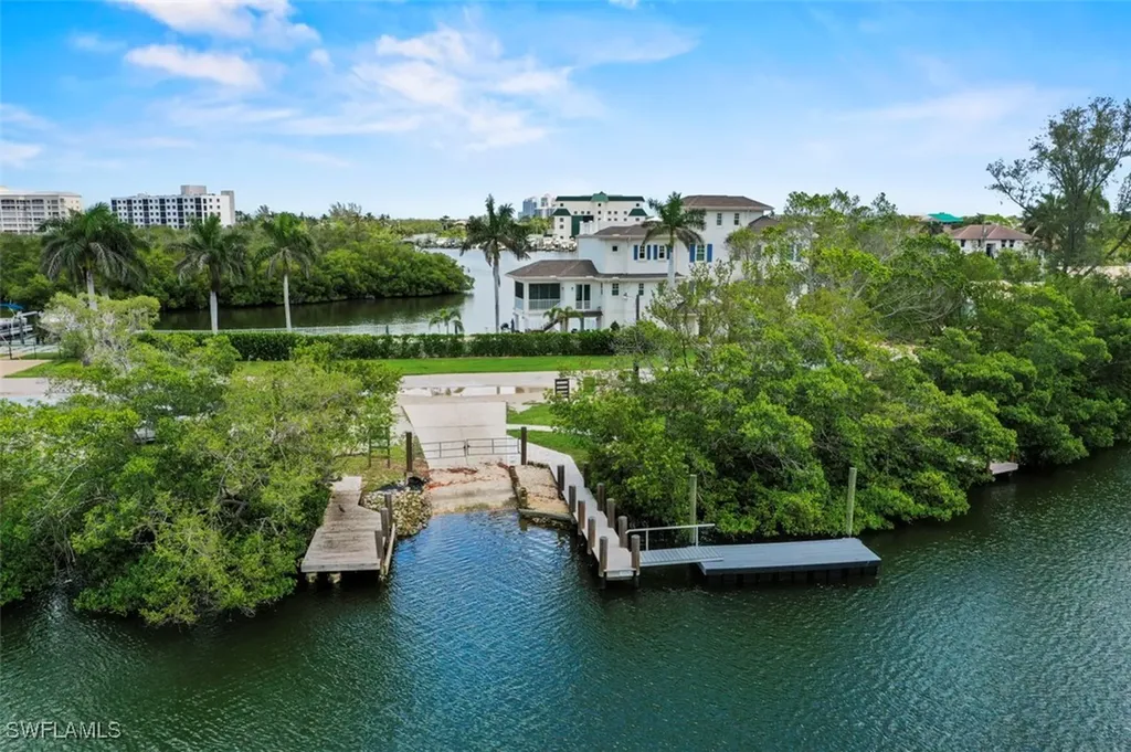 165 4th Street Bonita Springs FL 34134