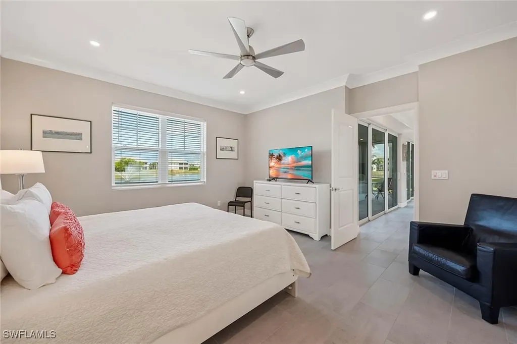 201 Indies Drive E Naples FL 34114