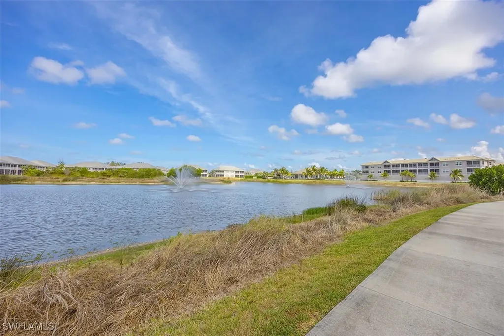 201 Indies Drive E Naples FL 34114