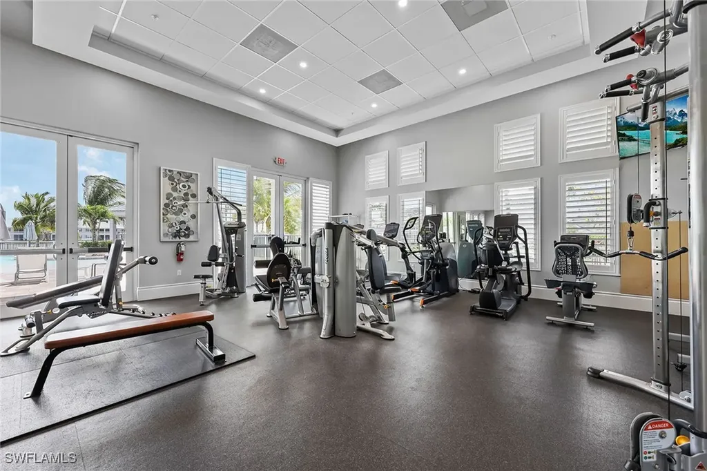 201 Indies Drive E Naples FL 34114
