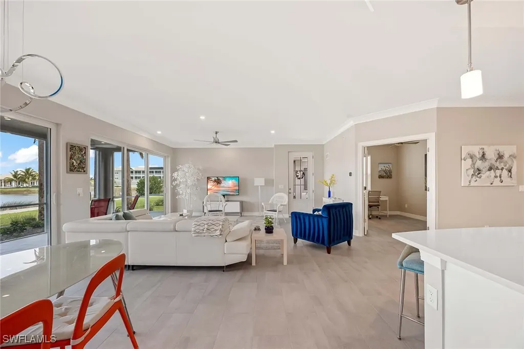 201 Indies Drive E Naples FL 34114