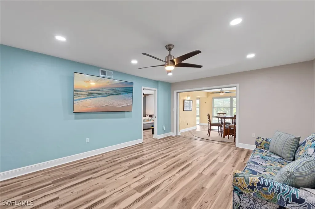 4938 Vincennes Street Cape Coral FL 33904