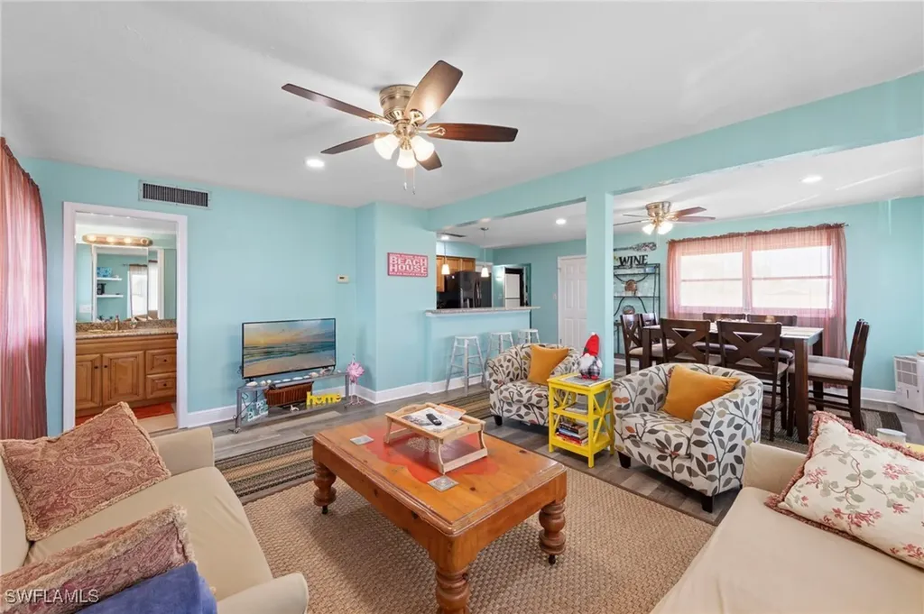 4938 Vincennes Street Cape Coral FL 33904