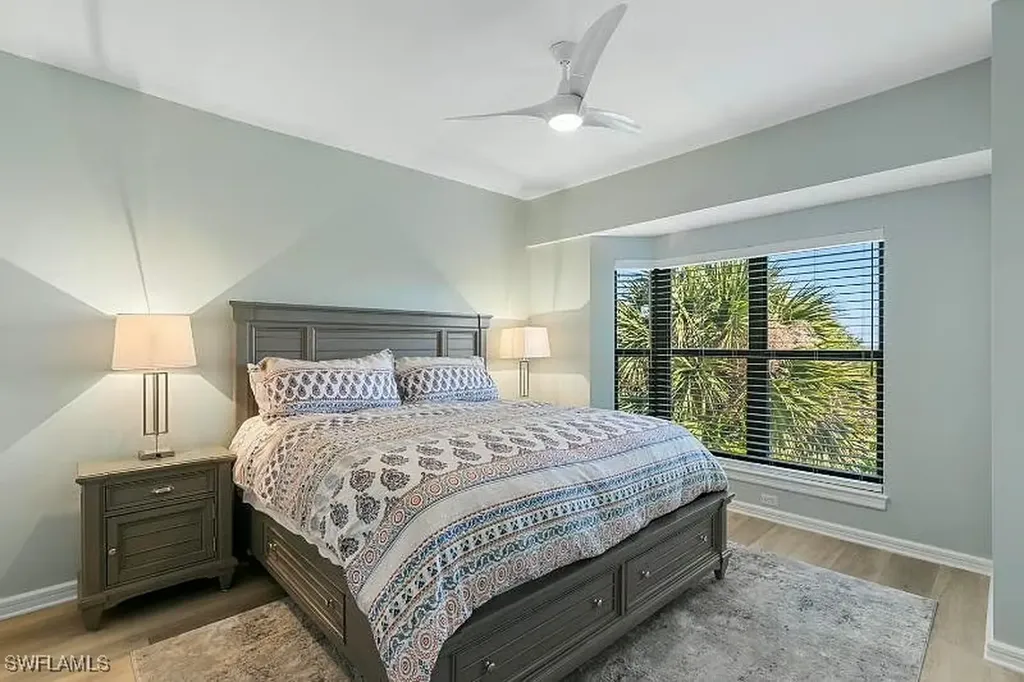 310 La Peninsula Boulevard Naples FL 34113