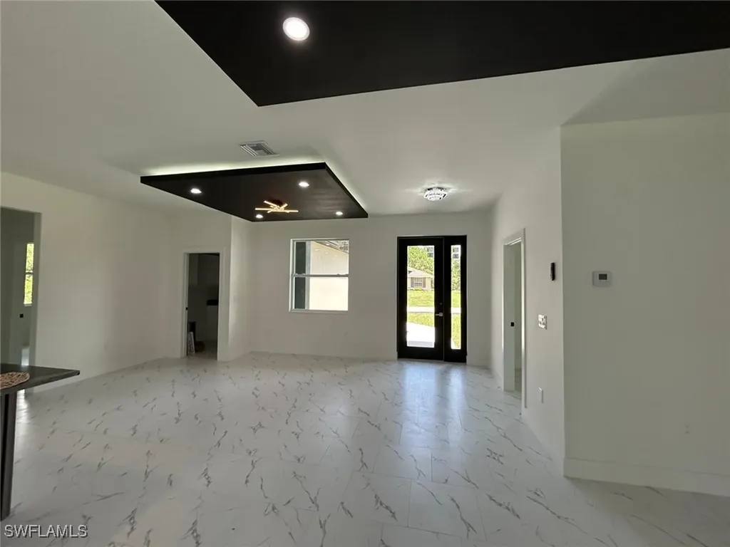 4204 E 24th Street Alva FL 33920