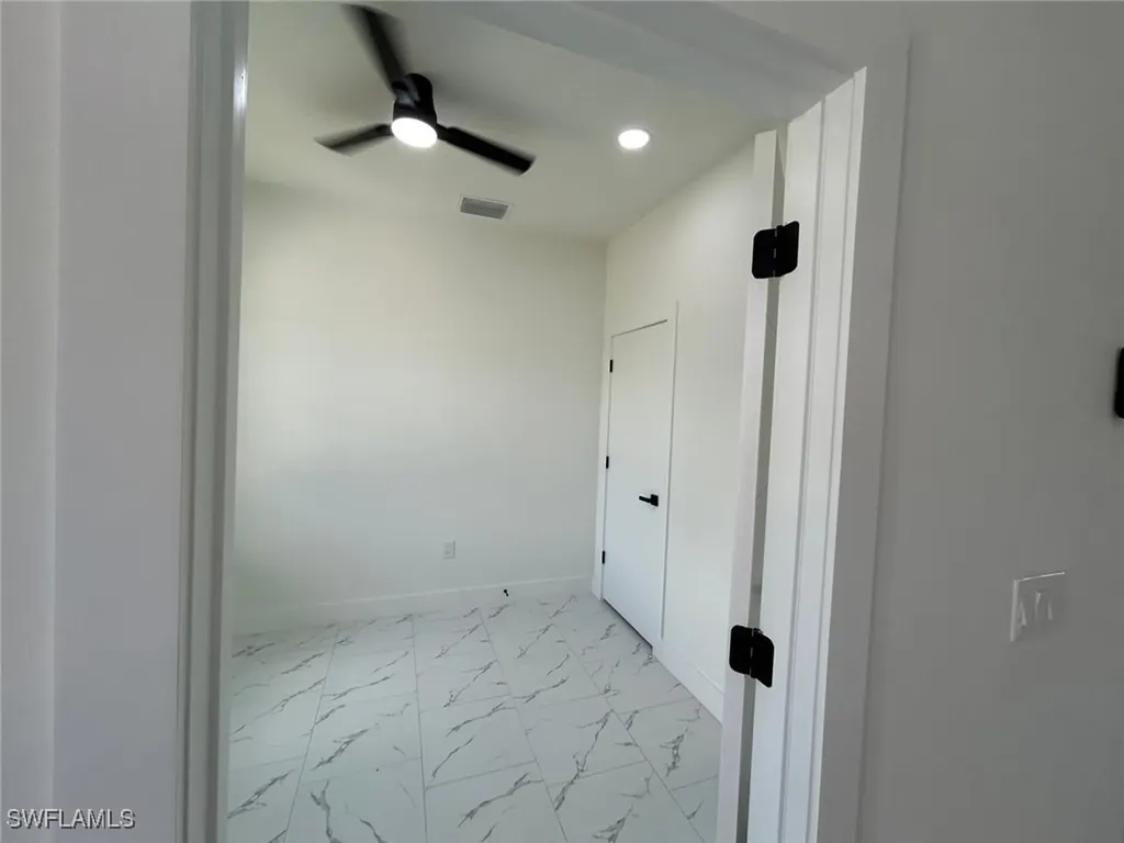 4204 E 24th Street Alva FL 33920