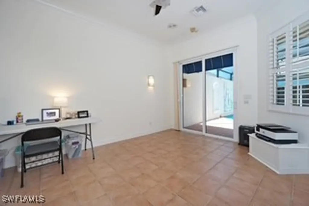 922 Turtle Court Naples FL 34108