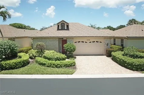922 Turtle Court Naples FL 34108