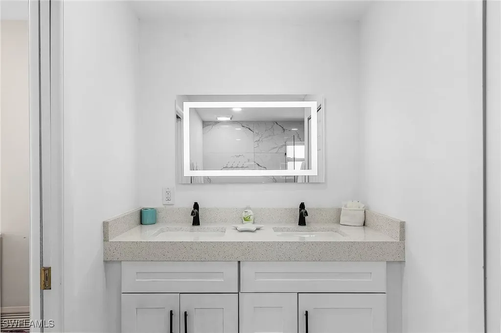 3823 Palm Tree Boulevard Cape Coral FL 33904