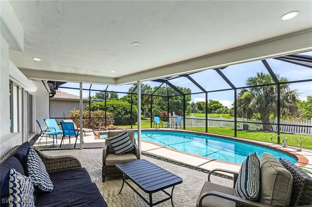 3823 Palm Tree Boulevard Cape Coral FL 33904