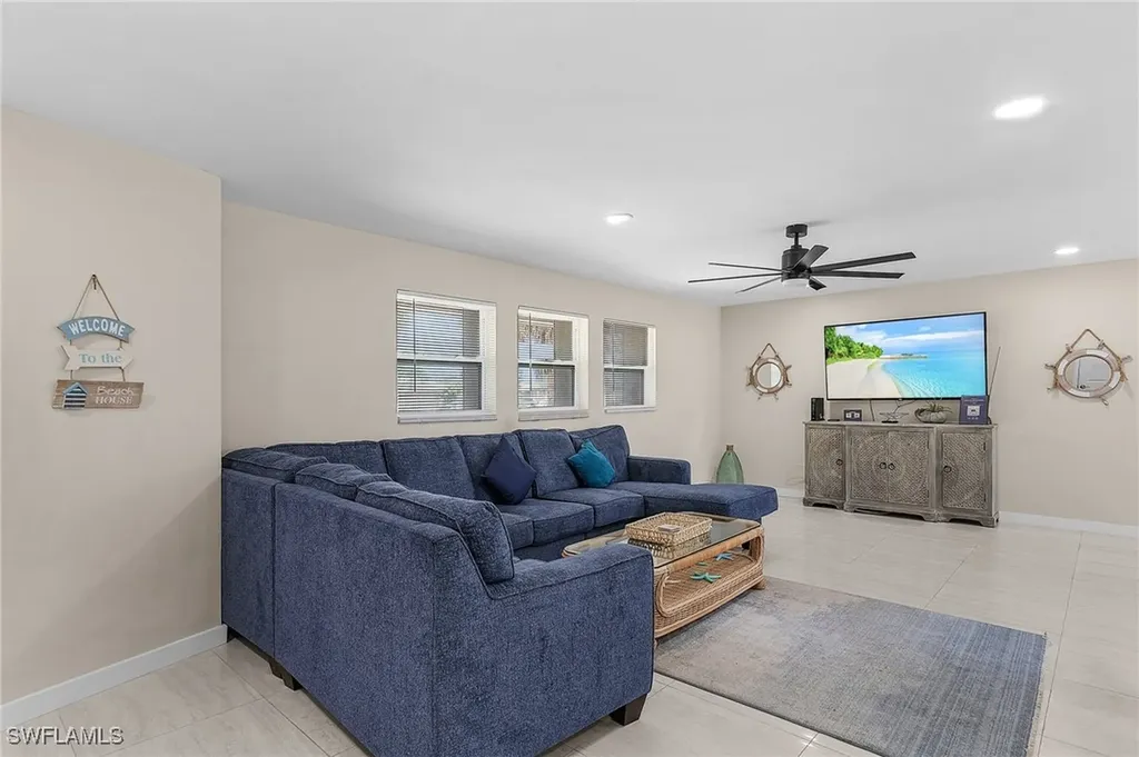 3823 Palm Tree Boulevard Cape Coral FL 33904