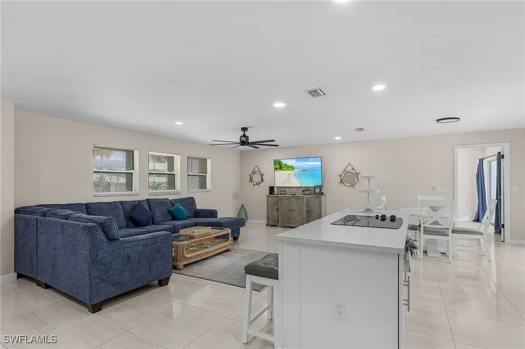 3823 Palm Tree Boulevard Cape Coral FL 33904