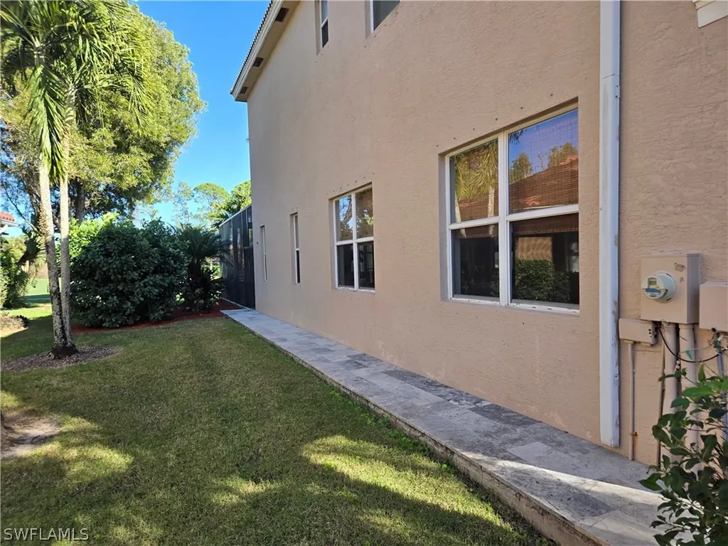 1949 Par Drive Naples FL 34120