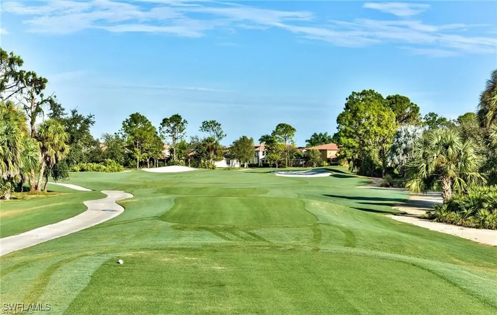 1949 Par Drive Naples FL 34120
