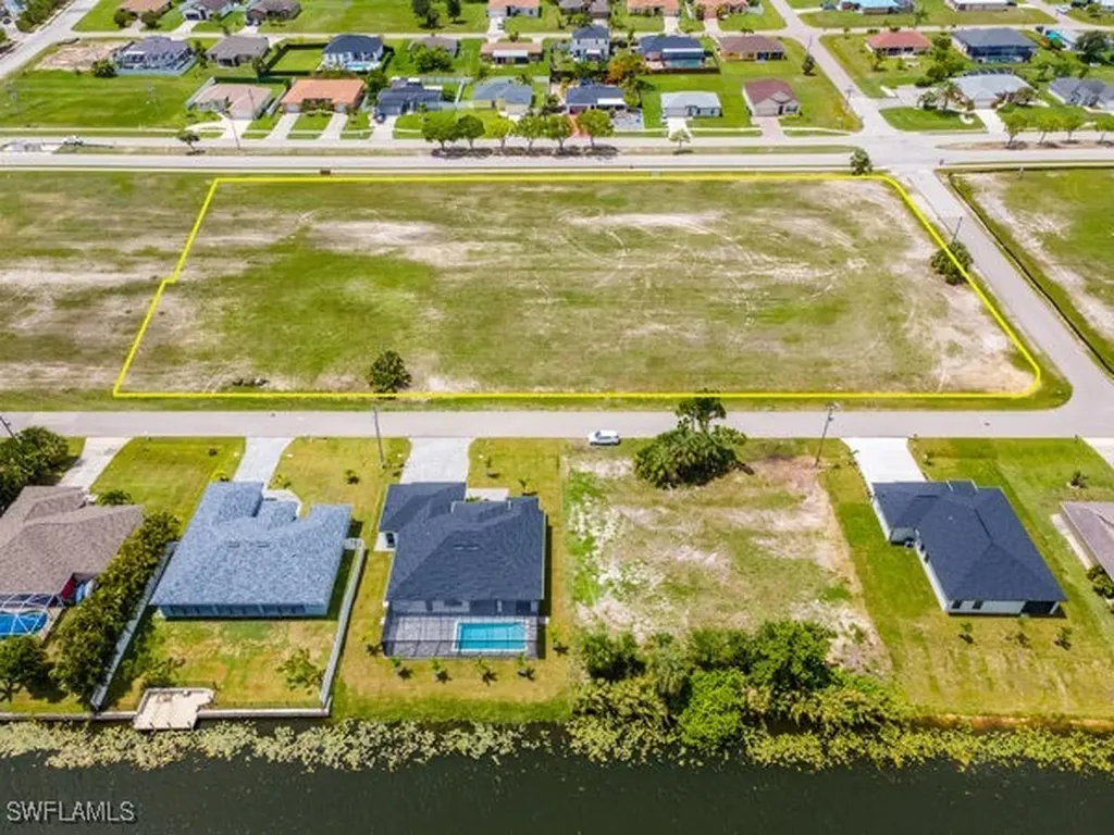 845 Trafalgar Parkway Cape Coral FL 33991