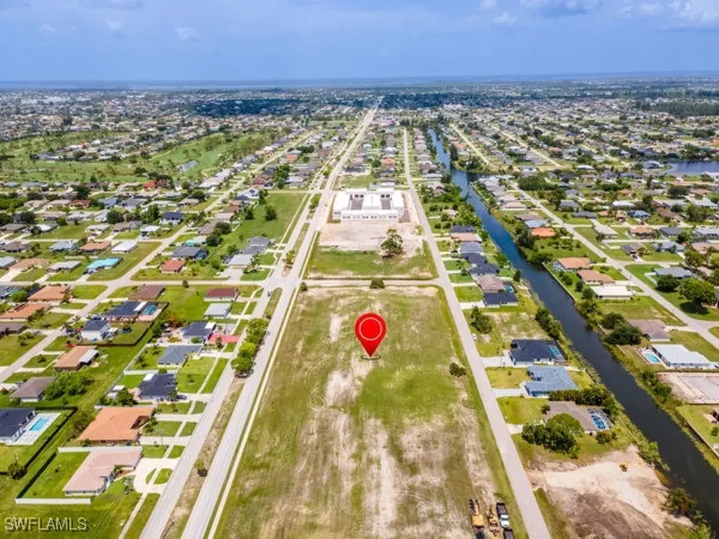 845 Trafalgar Parkway Cape Coral FL 33991