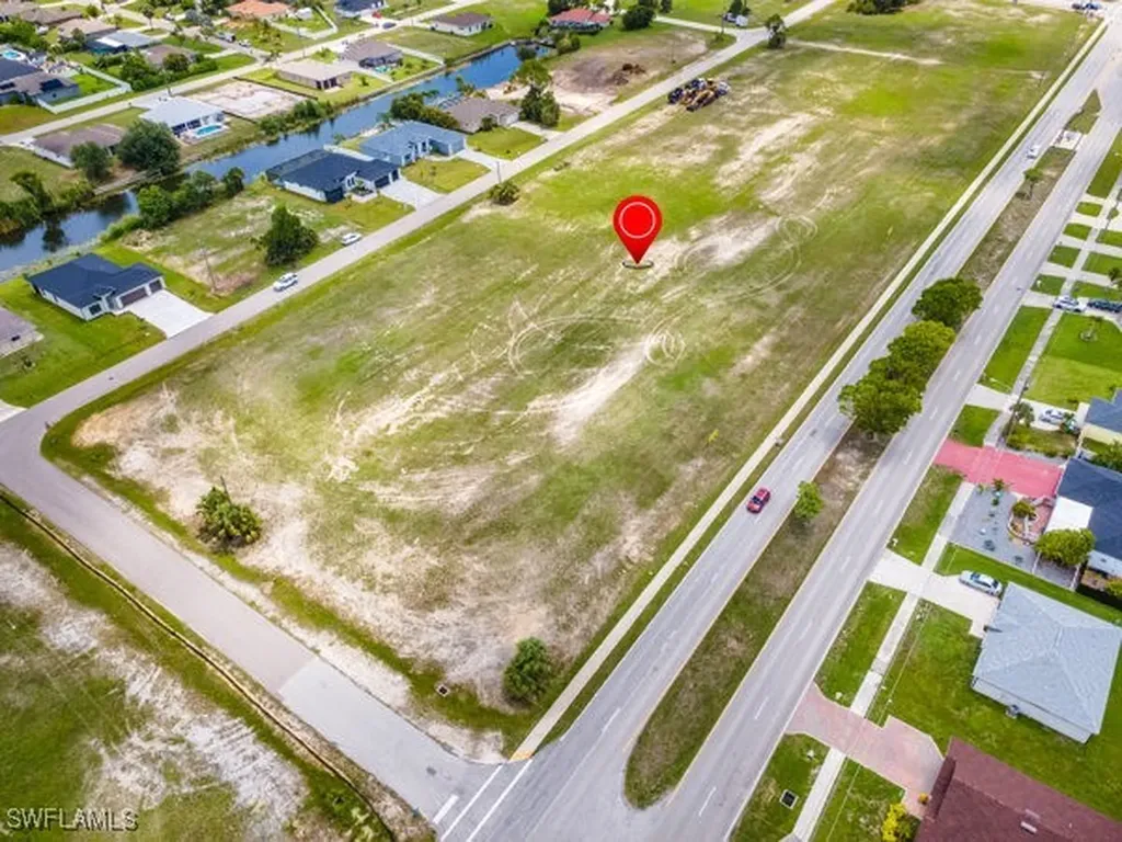 845 Trafalgar Parkway Cape Coral FL 33991