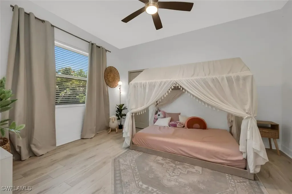 2391 35th Avenue NE Naples FL 34120