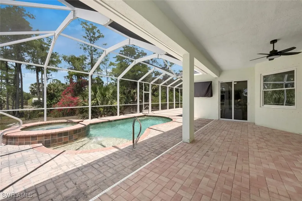 2391 35th Avenue NE Naples FL 34120