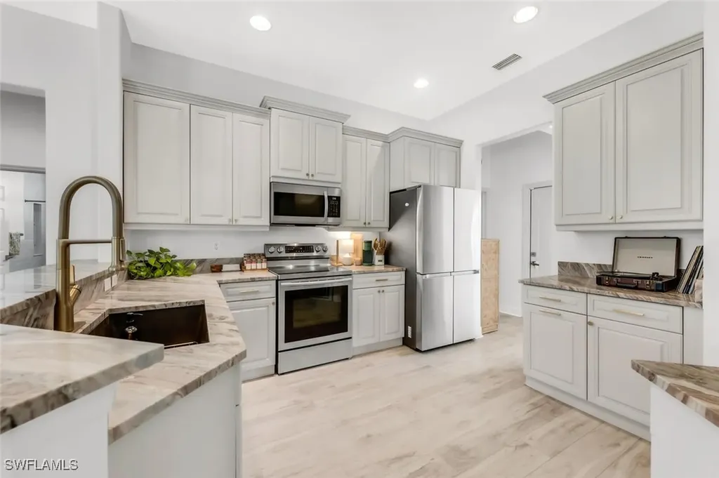 2391 35th Avenue NE Naples FL 34120
