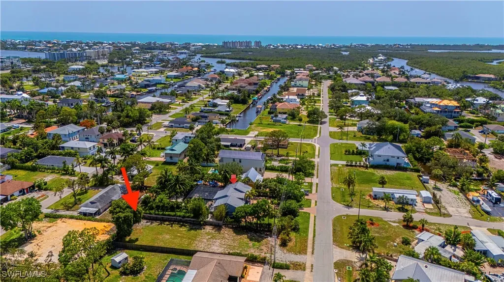 4421 Tarpon Avenue Bonita Springs FL 34134