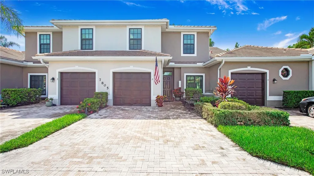 7805 Woodbrook Circle Naples FL 34104