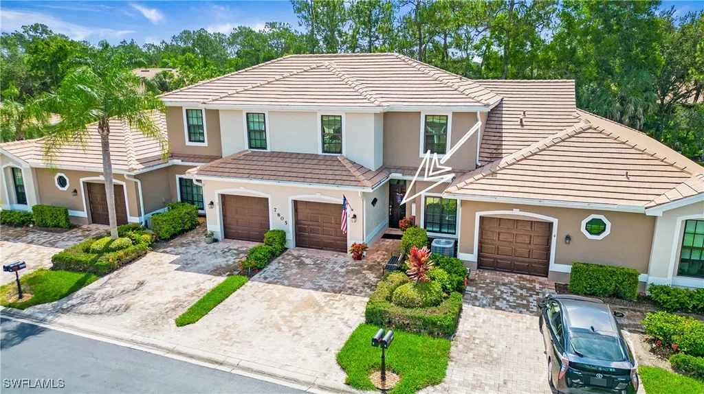 7805 Woodbrook Circle Naples FL 34104