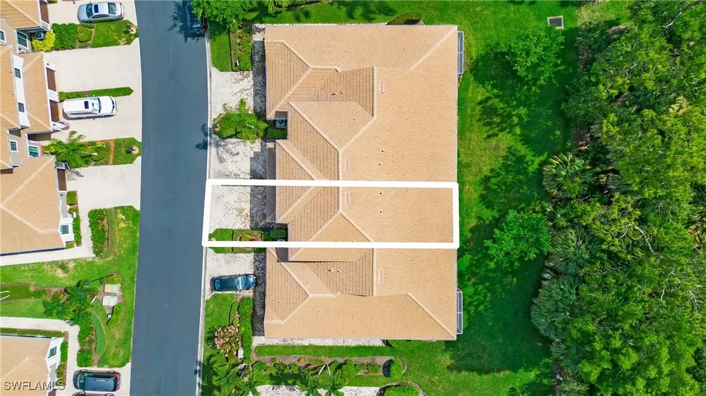 7805 Woodbrook Circle Naples FL 34104