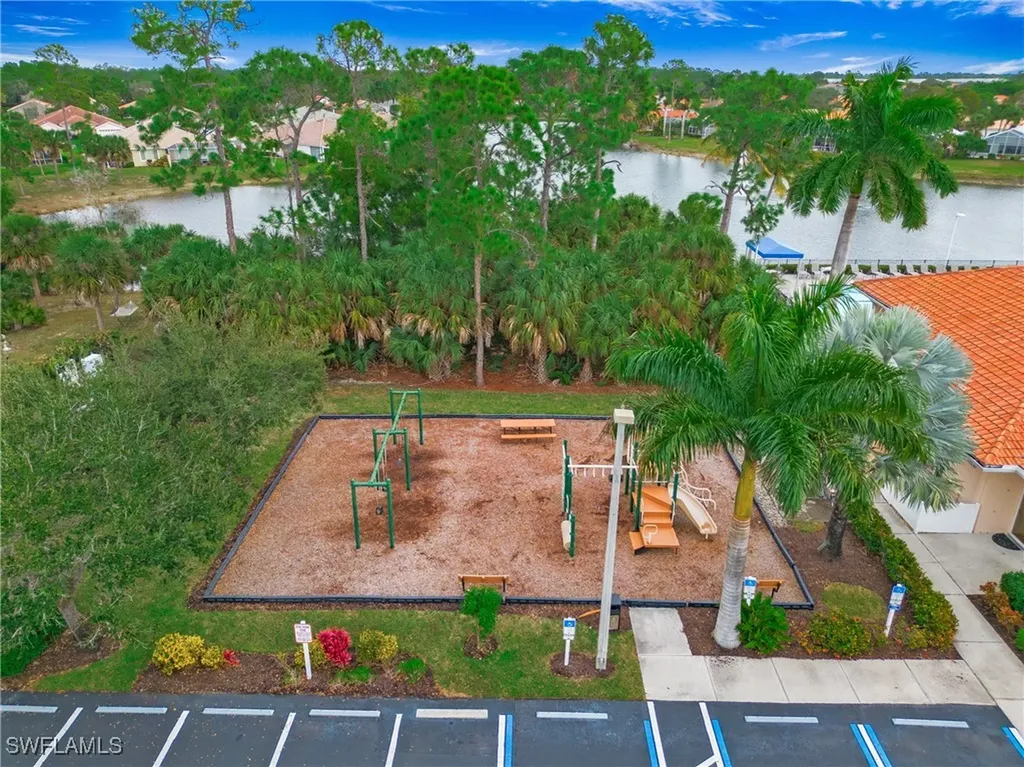7805 Woodbrook Circle Naples FL 34104