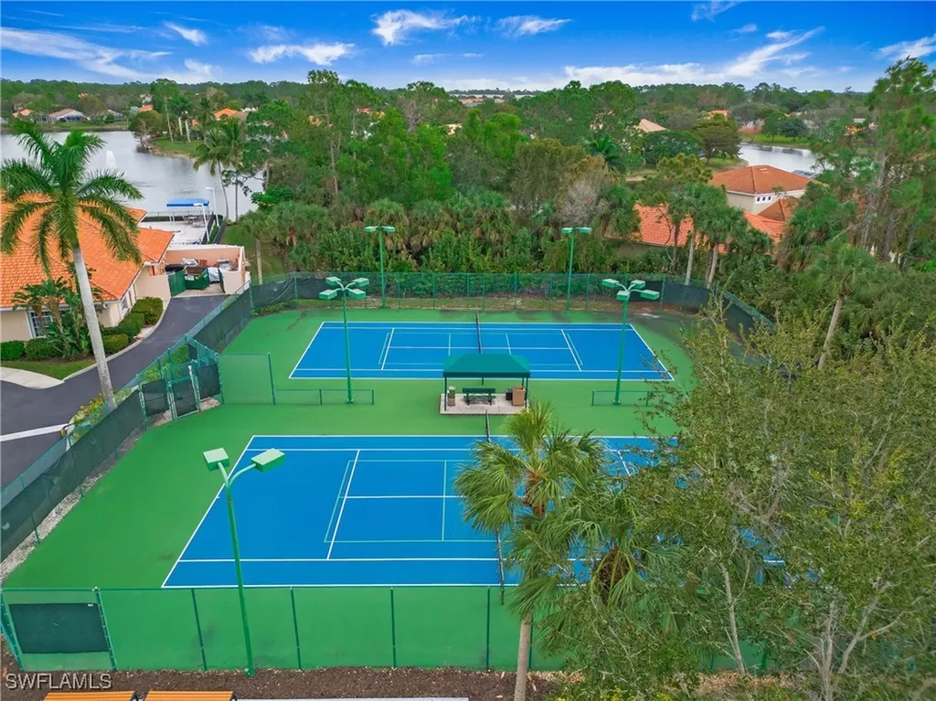 7805 Woodbrook Circle Naples FL 34104