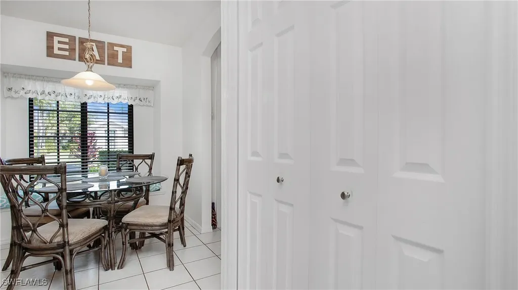 7805 Woodbrook Circle Naples FL 34104