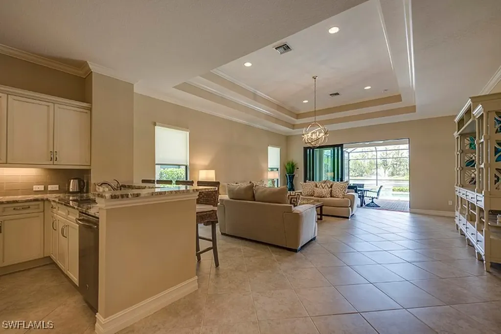 6564 Roma Way Naples FL 34113