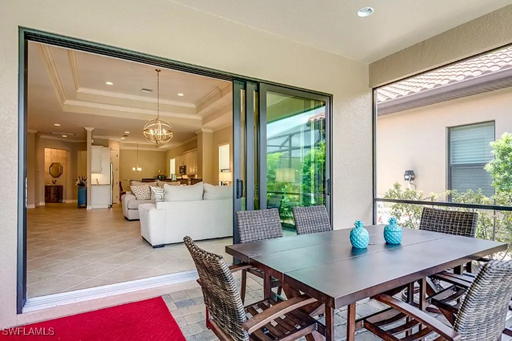 6564 Roma Way Naples FL 34113
