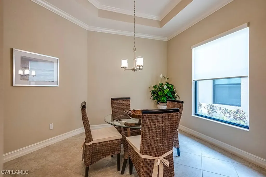6564 Roma Way Naples FL 34113