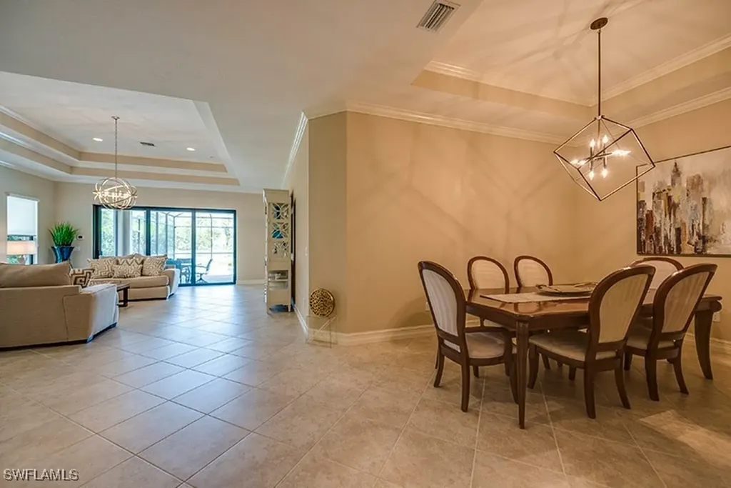 6564 Roma Way Naples FL 34113