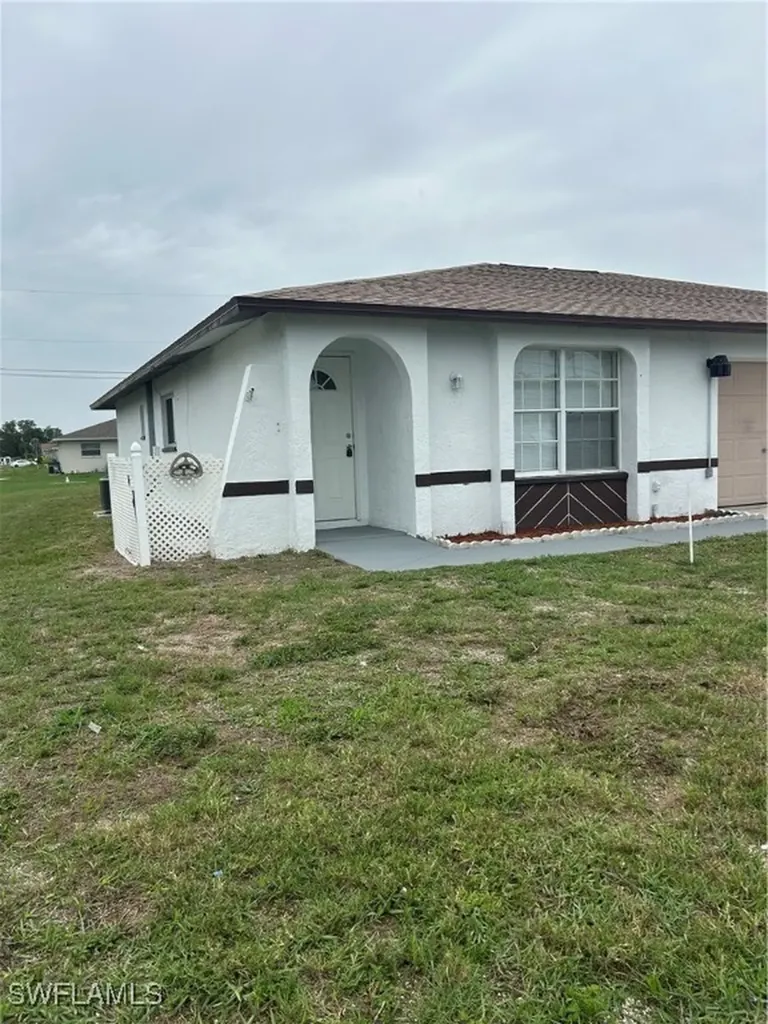 1011 Andalusia Boulevard Cape Coral FL 33909